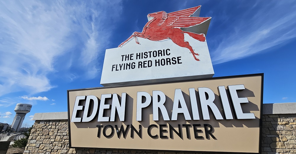 Flying Red Horse monument sign