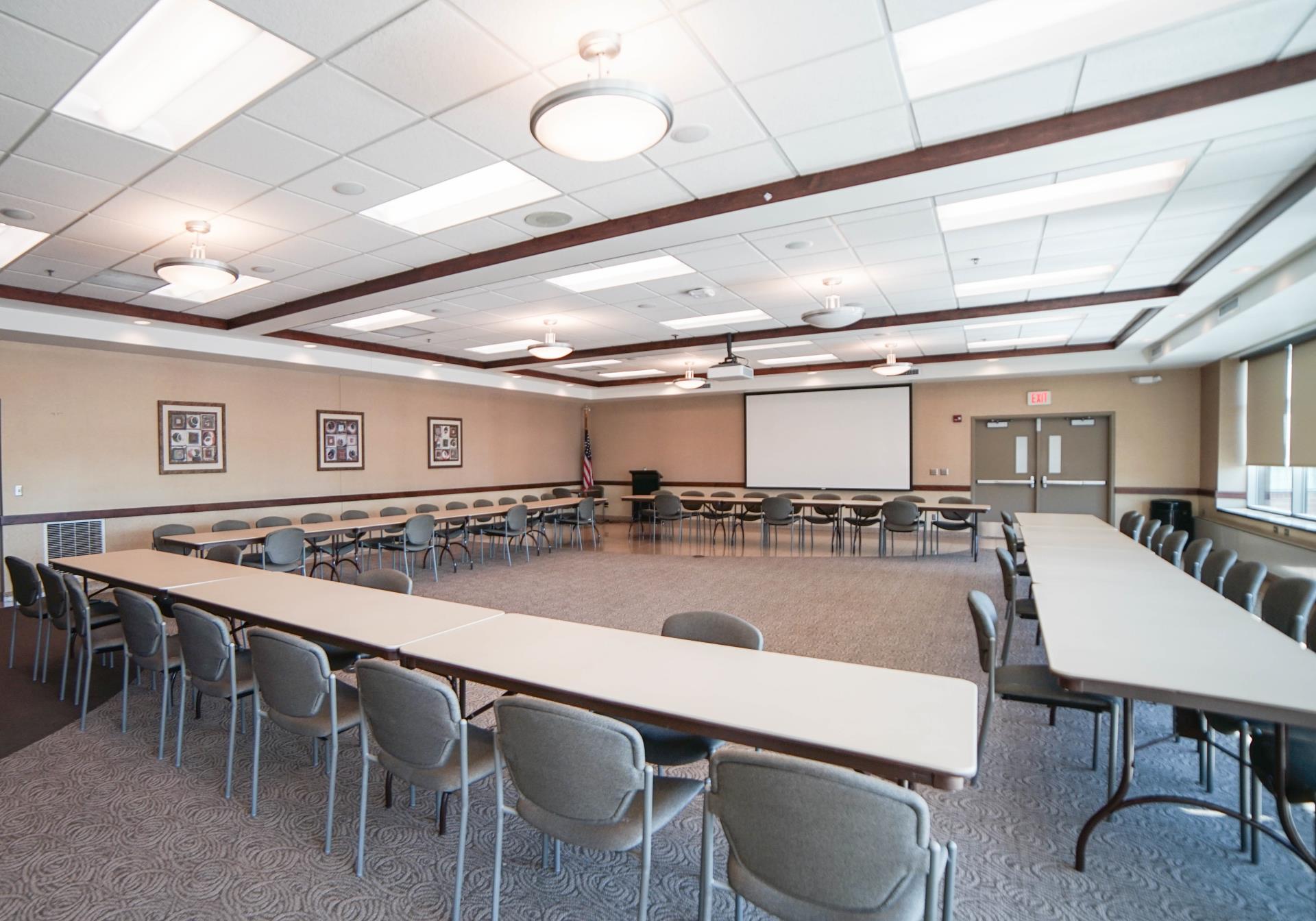 Cambria Room Right 3/4